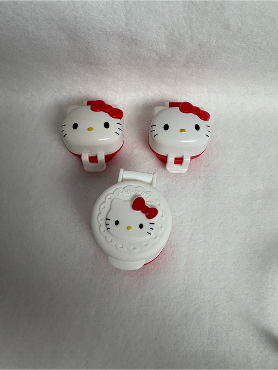 Hello Kitty Other - Set of 3 Hello Kitty Caps Bottle and Bag Daiso